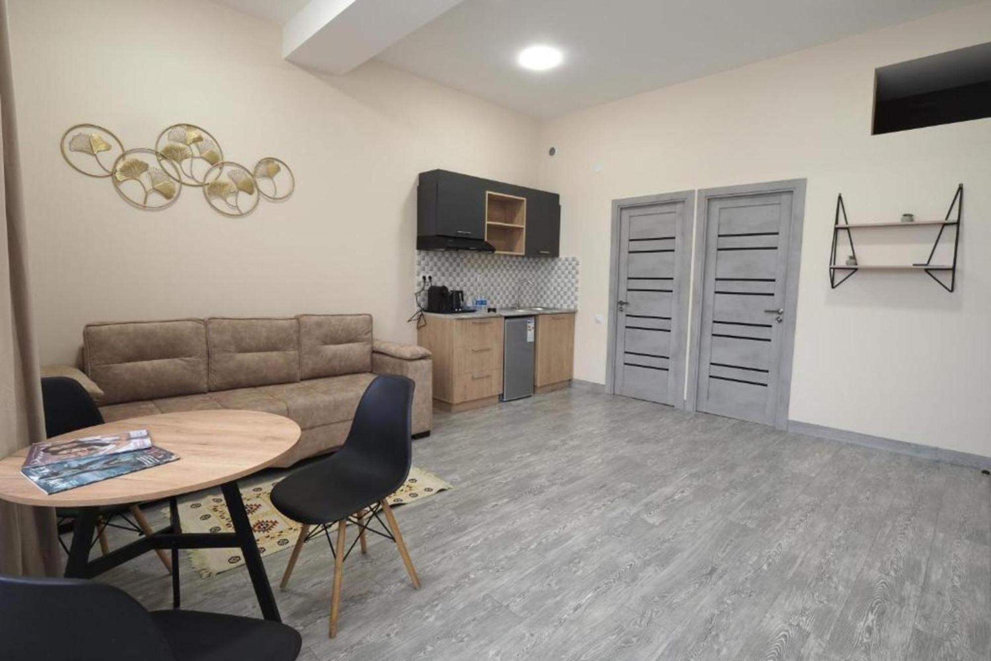 Hotel Menua Erywań Pokój zdjęcie