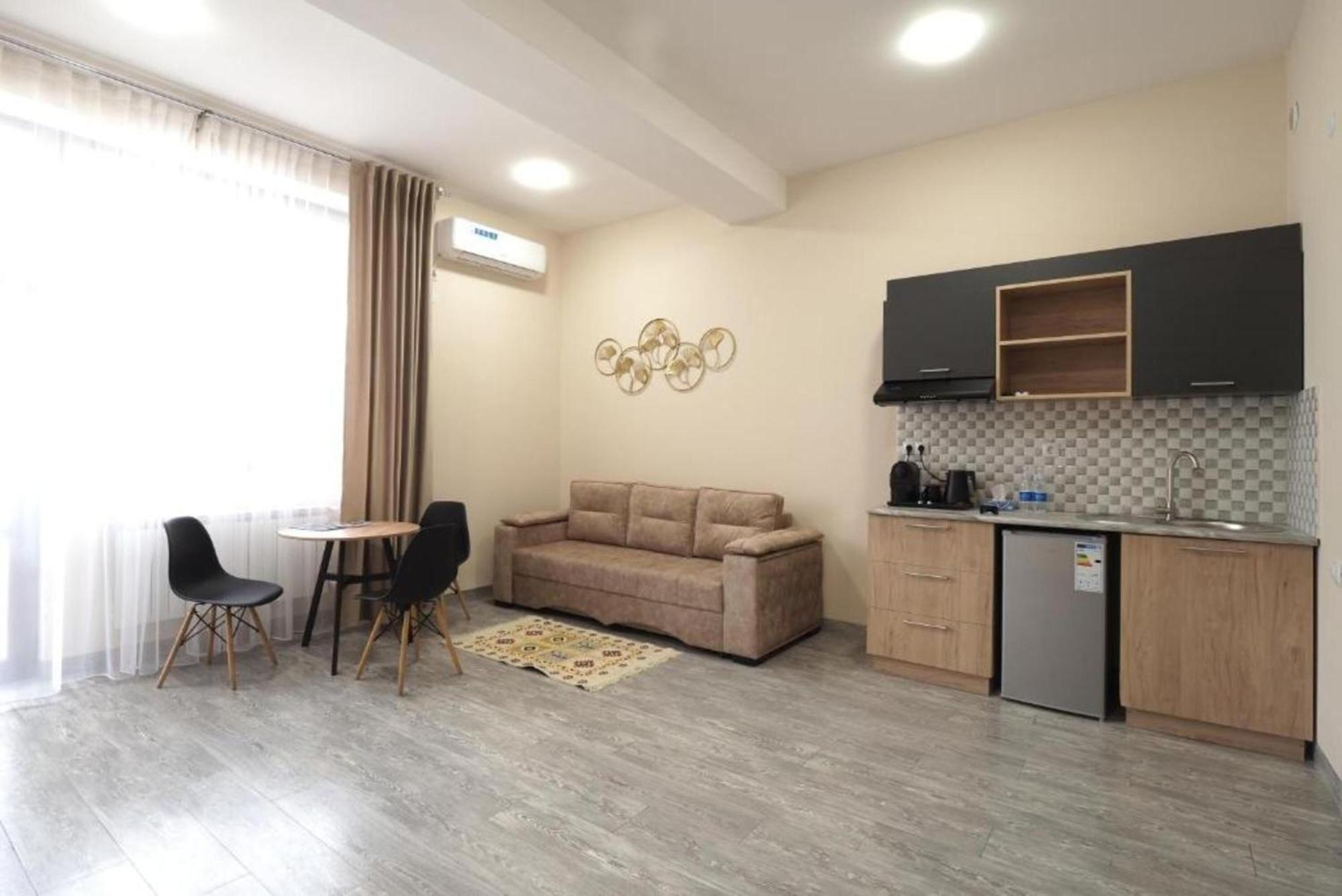 Hotel Menua Erywań Pokój zdjęcie