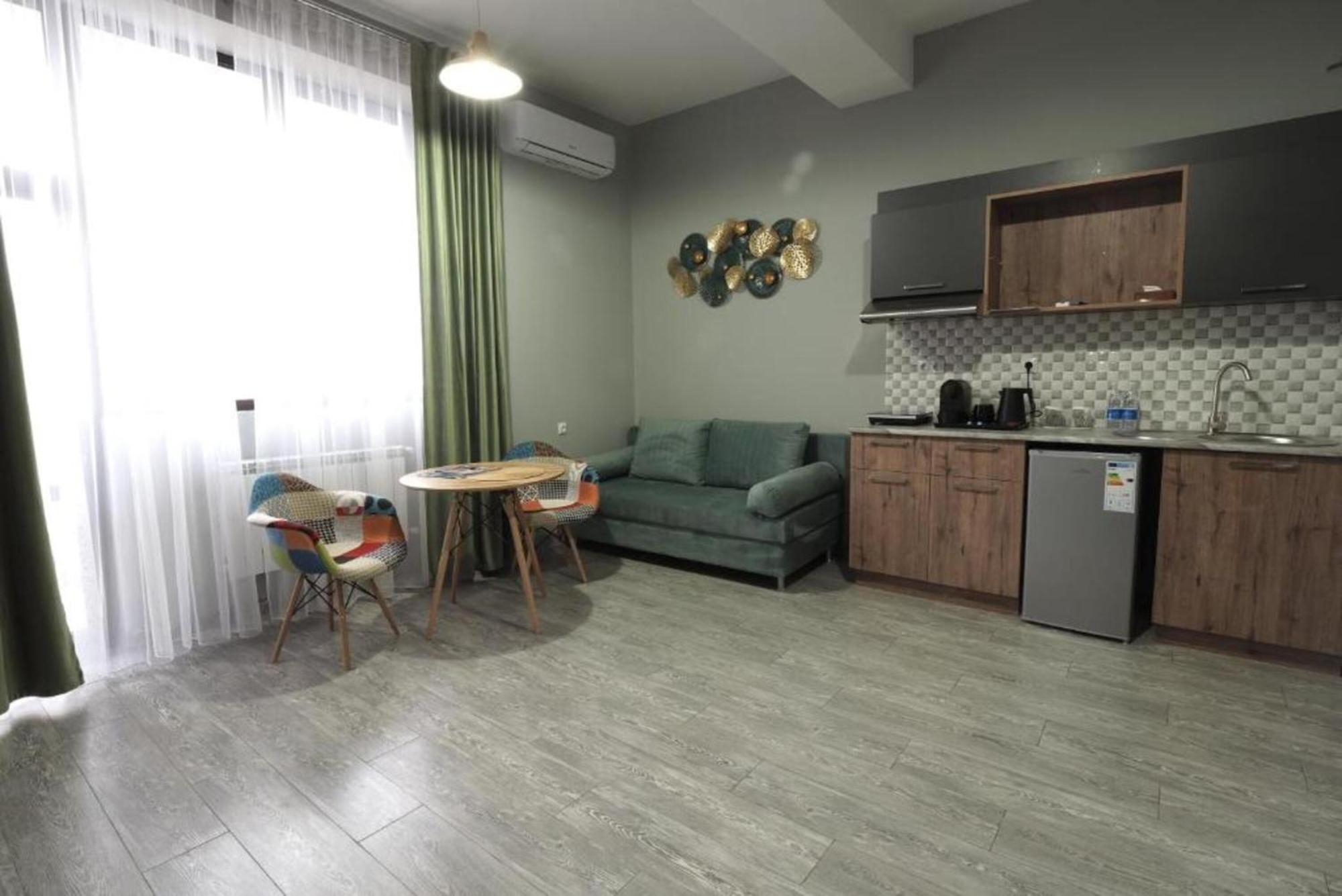 Hotel Menua Erywań Pokój zdjęcie